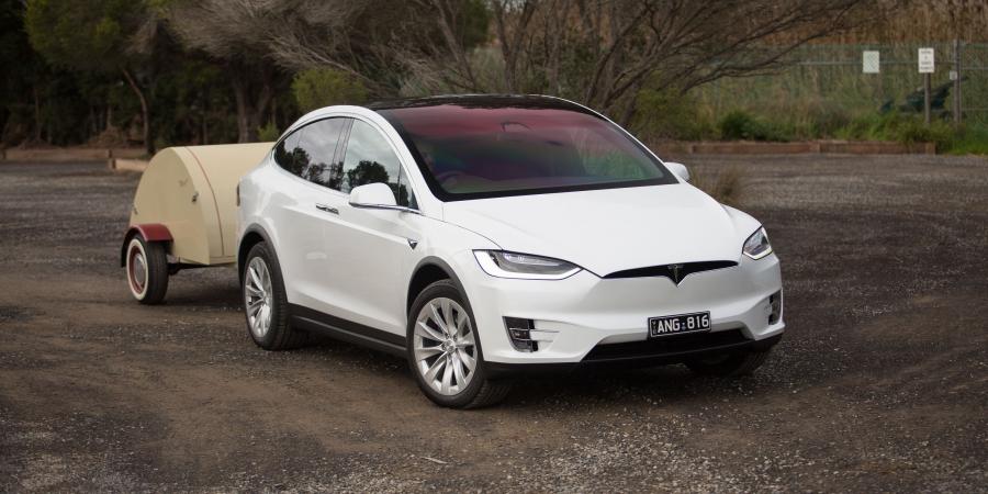  Tesla Model X 75D 2017 года  (AU) (фото 1 из 17)